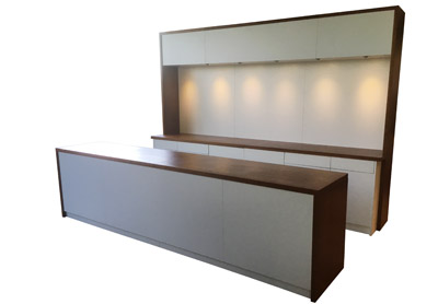 Empfangstheke Stauraum